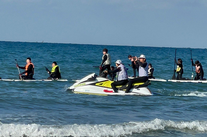 海岸での監視・救助活動